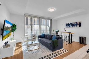 1BR w Sofa Bed Near BOK Center Pet friendly